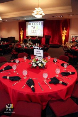 red-wedding-decor